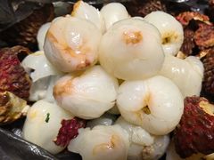 -七鲜超市(瑞虹天地太阳宫店)