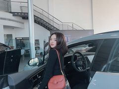 -宁波之星奔驰4S店(海曙店)