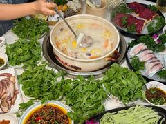 -土连锅·现熬养生汤锅(梁家巷店)