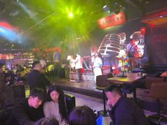 -喜鹊音乐酒馆(西街店)