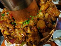 -炉小二铜锅牛蛙•川湘菜(三里屯店)