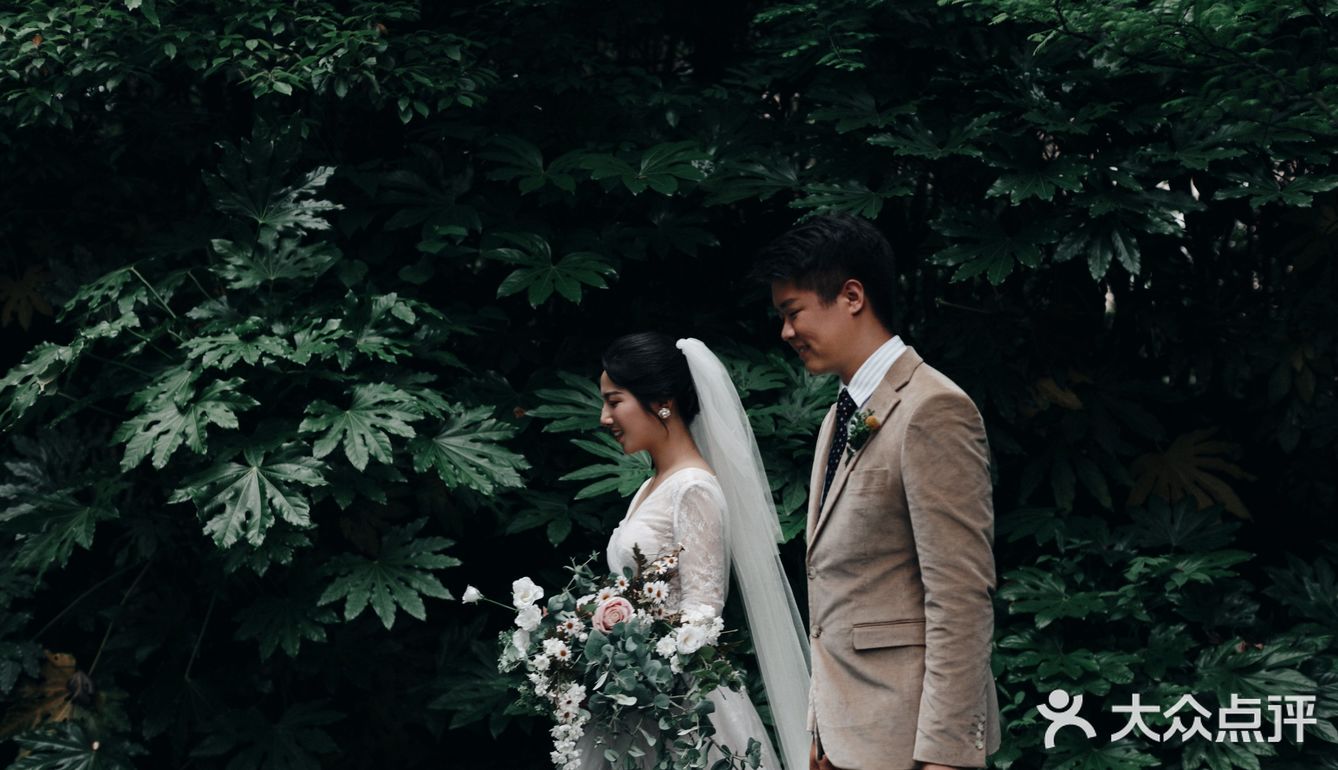 ♛{日系电影感}🌿又甜又高级，小众婚纱照