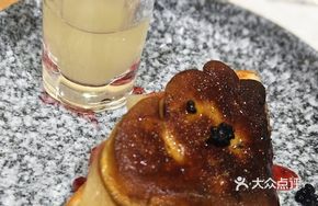 Pan-Seared Black Fish Roe with Foie Gras