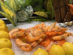 -广州万富希尔顿酒店·感趣自助餐厅·金秋蟹宴生蚝海鲜刺身