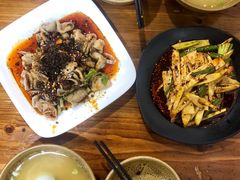 -朱大嘴肥肠血旺(福字街店)