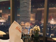 -皇冠假日酒店-B&G51餐厅