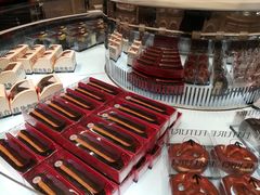 -HOT CRUSH趁热集合·现烤面包(环球港店)