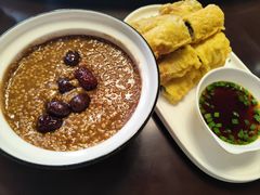 外婆裘糕-聚友斋(陶瓷琉璃馆水晶街店)