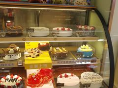 面包甜点陈列柜-DQ·蛋糕·冰淇淋(虹口龙之梦店)