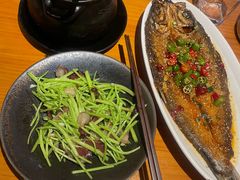 -莲餐厅·湖北菜·潜江小龙虾店(愚园路店)