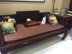 -莱蔻·圣灸堂·推拿艾灸(天山店)