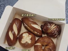 -WHEN PIGS FLY当猪飞