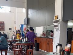 -容里煲仔饭(利丰北路店)