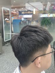 -川和潮人