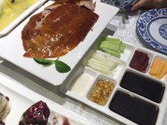 精品烤鸭半只-京味民福烤鸭店(建设四马路店)