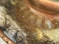 -毛辣果·贵州红酸汤牛肉火锅(西单店)