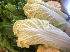 -毛辣果·贵州红酸汤牛肉火锅(西单店)