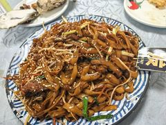 干炒牛河-天宝食坊·啫啫煲大排档(西华路店)