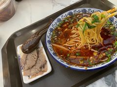 -伊穆祥牛肉面总店·清真