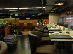 -新大咀港式茶餐厅(宝山万达店)