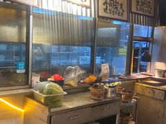-老表记广西宵夜螺蛳鸭脚煲(东盟店)