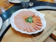 哈尔滨红肠-老刘生态大鱼坊铁锅炖鱼(赛马场店)