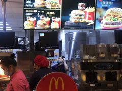 -麦当劳(新洲南路店)