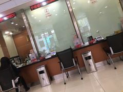 -中信银行(上海中信泰富广场支行)