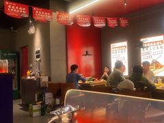 -丽伟的串·烧烤·砂锅(芝麻街店)