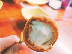 -BHC炸鸡(明洞总店)
