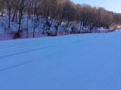 -亚布力新体委滑雪场