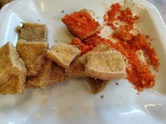 炸豆腐果-王万妈卤猪脚(青岩交通路)