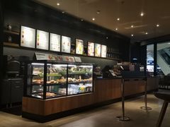 -星巴克臻选(莘庄仲盛店)