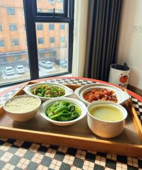 -萌诺尊享(外滩店)