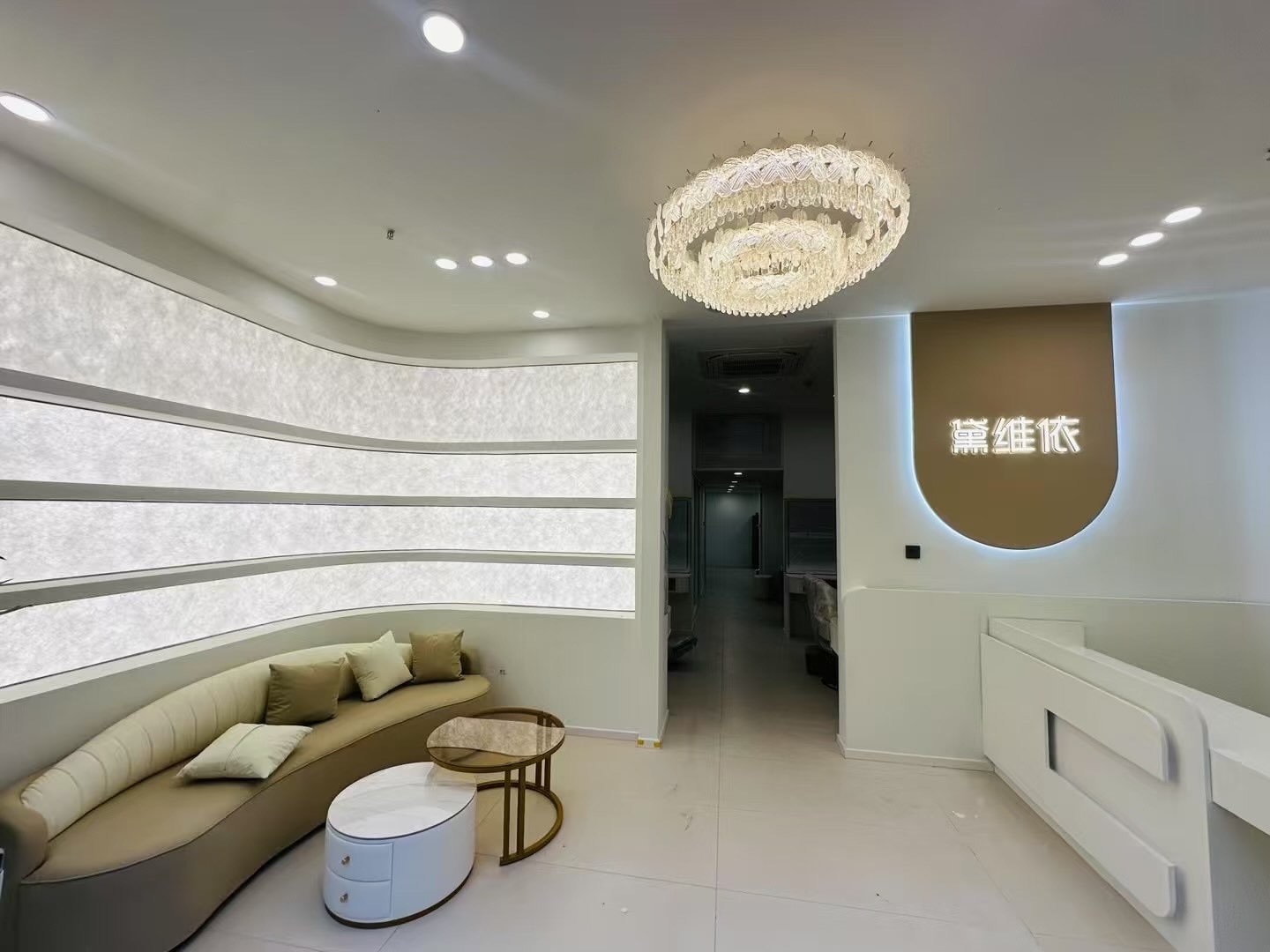 黛维依公司简介在美业星河流转的二十四