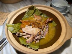 掌柜老汤手撕烧鸡-掌柜的店·河南菜(新天地店)