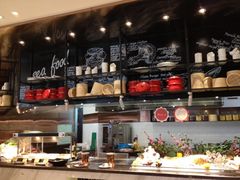 -亚马逊海鲜自助餐厅(惠山万达店)