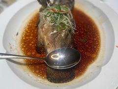 油浸石斑鱼-荣兴酒家(徐家汇店)