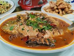 -老码头黑皮肘子锅包肉(文政街店)