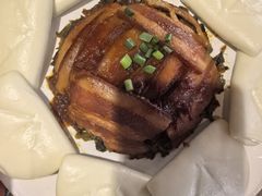 -东口码头·烧鸽子·鱼头泡饼·地方菜(金鹰悦城店)