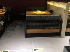 -苹果树下艺术餐厅(宋庄店)