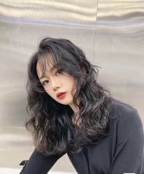 -MOVAN  HAIR莫凡匠人发型屋