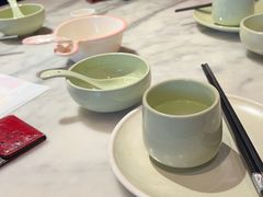 -蝴蝶里·粤菜·点心(滨江龙湖店)
