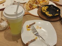 -必胜客(WOW梦之城店)