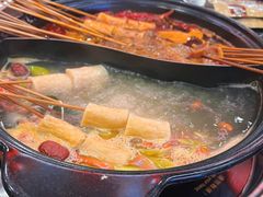 -灌县老妈砂锅串串香(万科红生活广场店)