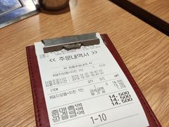 -江南猪肉商会无限续吃(弘大店)