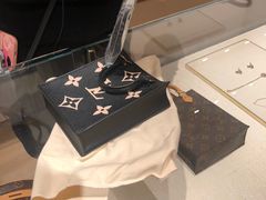 -LV路易威登(德基广场店)