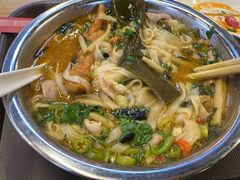 -丽丽三鲜螺蛳粉(田林路店)