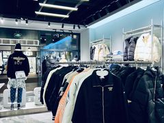 -BOY LONDON(上海佛罗伦萨小镇店)