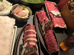 -LuOne凯德晶萃广场(徐家汇路店)